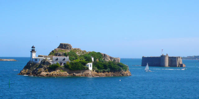 chateau-du-taureau-crtb.jpg