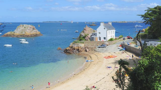loguivy-de-la-mer-le-gal-yannick-plage-roch-hir.jpg