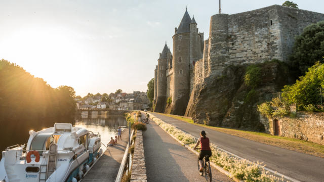 Brittany cycling best sale