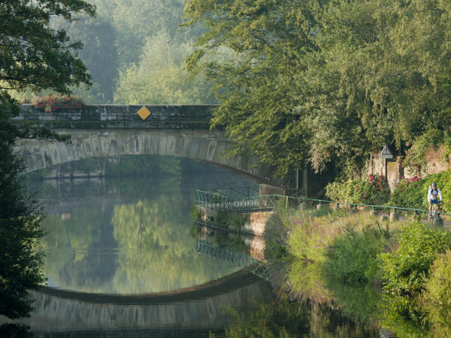 2-malestroit-canal-emmanuel-berthier.jpg