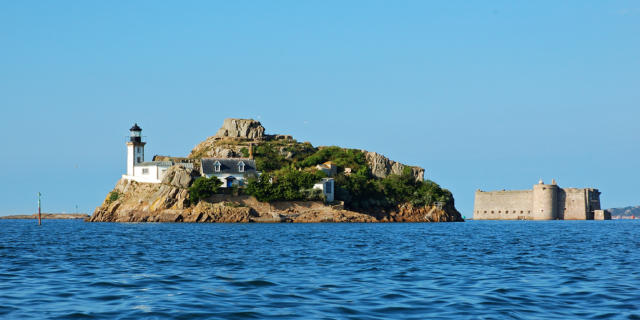 La Baie de Morlaix-Château de Taureau