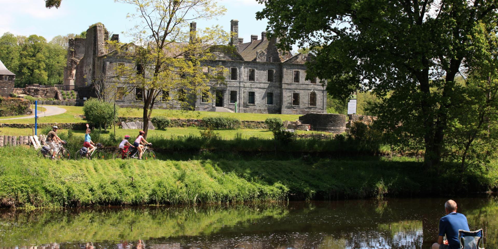 Abbaye De Bon Repos Brittany Tourism