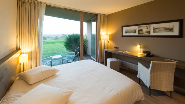 Eco-Hôtel Spa La Grée des Landes - Cournon