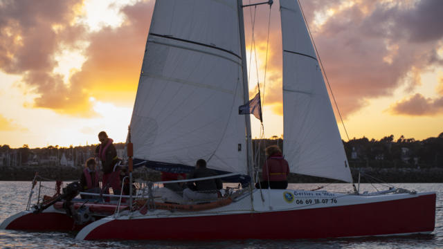 en-catamaran-vers-l-une-des-plus-belles-2.jpg