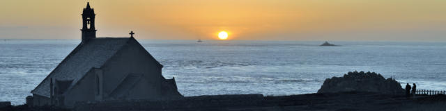 la-pointe-du-raz-cap-sizun-1.jpg