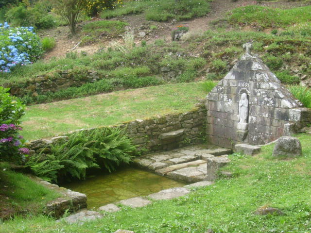 seglien-fontaine.jpg