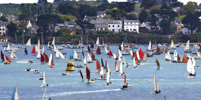 semaine-du-golfe-du-morbihan-grande-parade-de-clture-2015-benot-stichelbaut.jpg