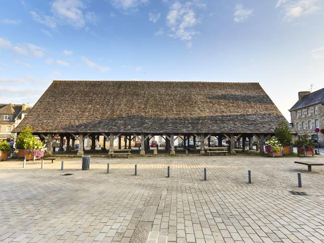 3-plouescat-halle-a-lamoureux.jpg
