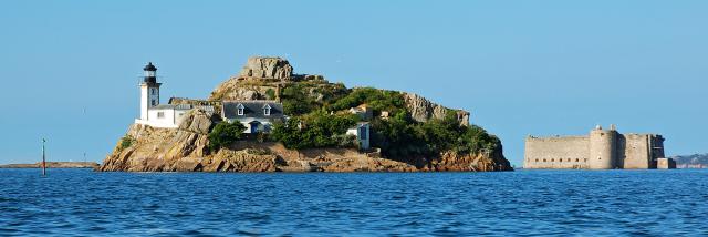 La Baie de Morlaix-Château de Taureau
