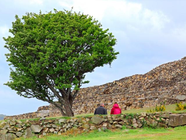 le-cairn-de-barnenez-2.jpg