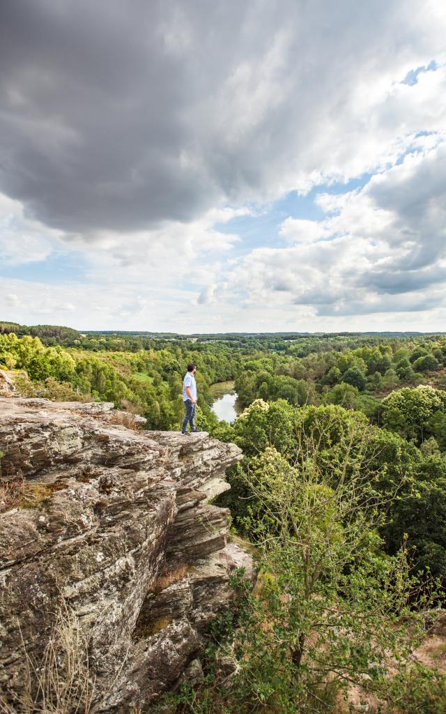 saint-just-6.jpg