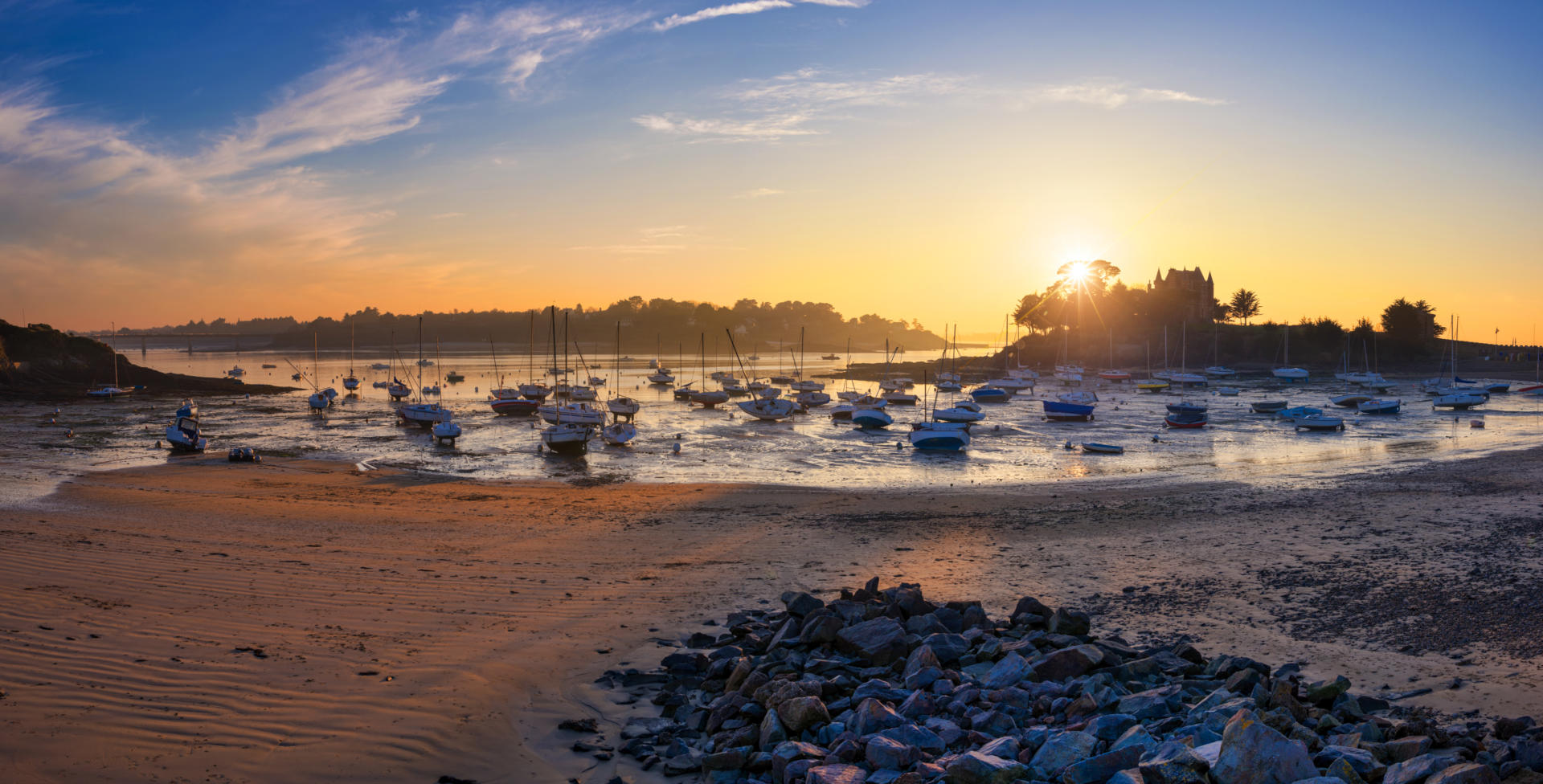 Dinard Saint Briac And Saint Lunaire Brittany Tourism