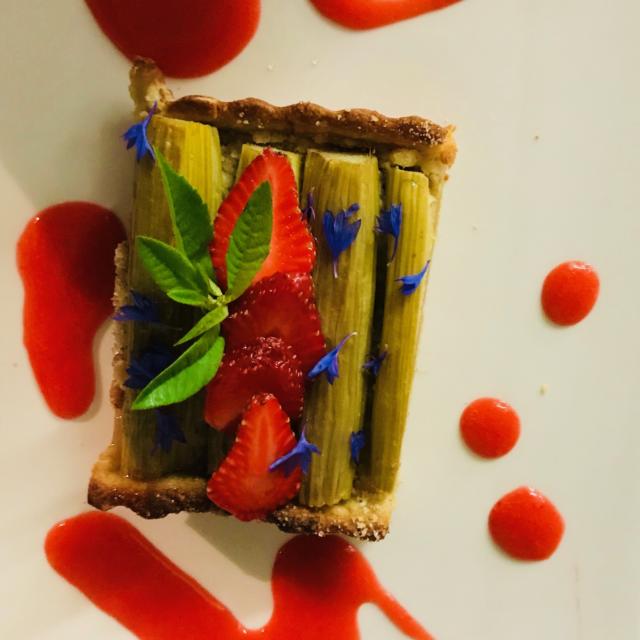 annadata-tarte-rhubarbe-vegan.jpg