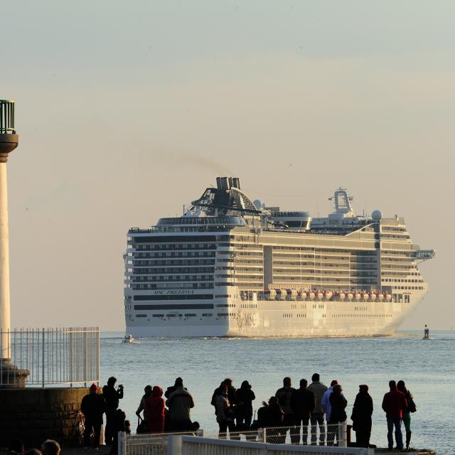 Sex guide Saint-Nazaire