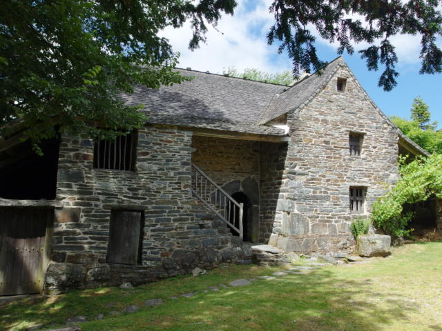 saint-rivoal--maison-cornec.jpg