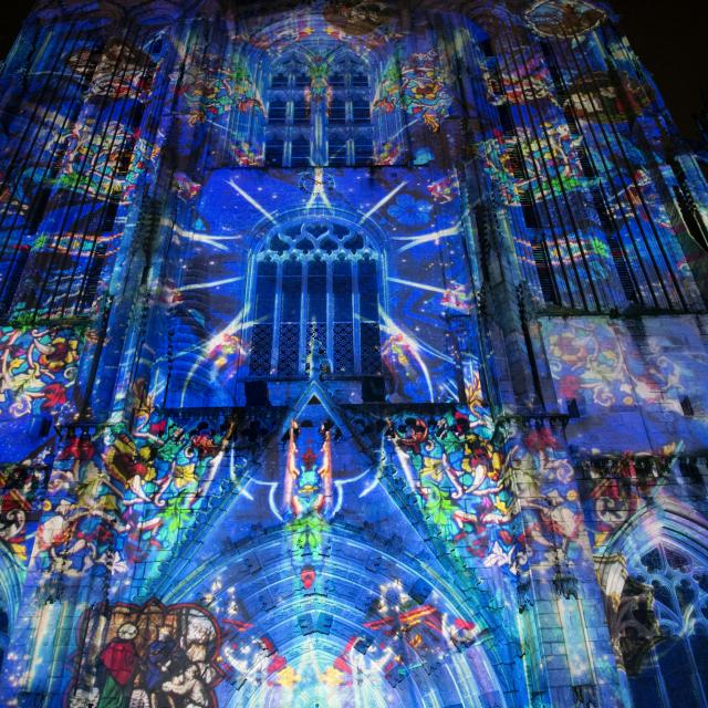 nol-quimper-illuminations-de-la-cathdrale-saint-corentin-jean-jacques-banide.jpg