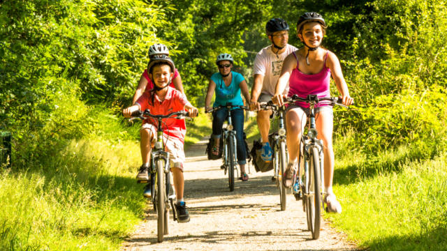 Vélo sur la Voie verte 7