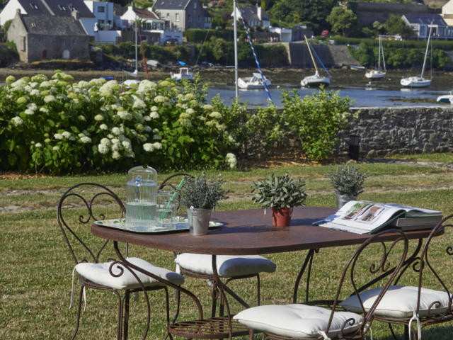galets-blancs-le-conquet-jardin2.jpg