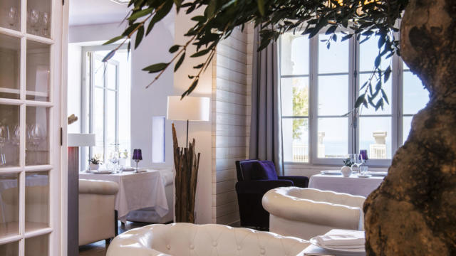 restaurant-tourelles-baule.jpg
