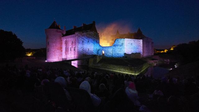 Spectacle nocturne au Château de Suscinio