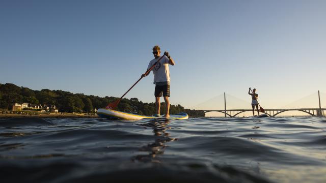Stand up paddle dans la rade de Brest - pont d'Iroise