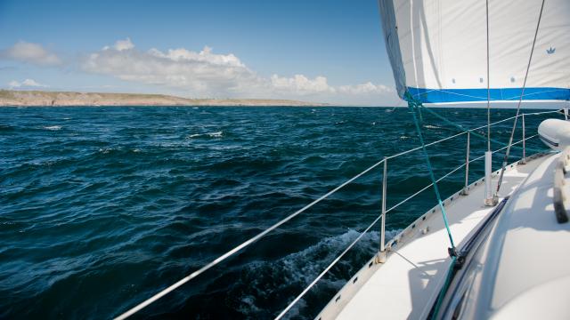 D'Audierne a l'ile de Sein en voilier