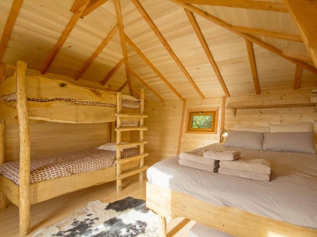 jardins-de-coet-kra-cabane-perchee2.jpg