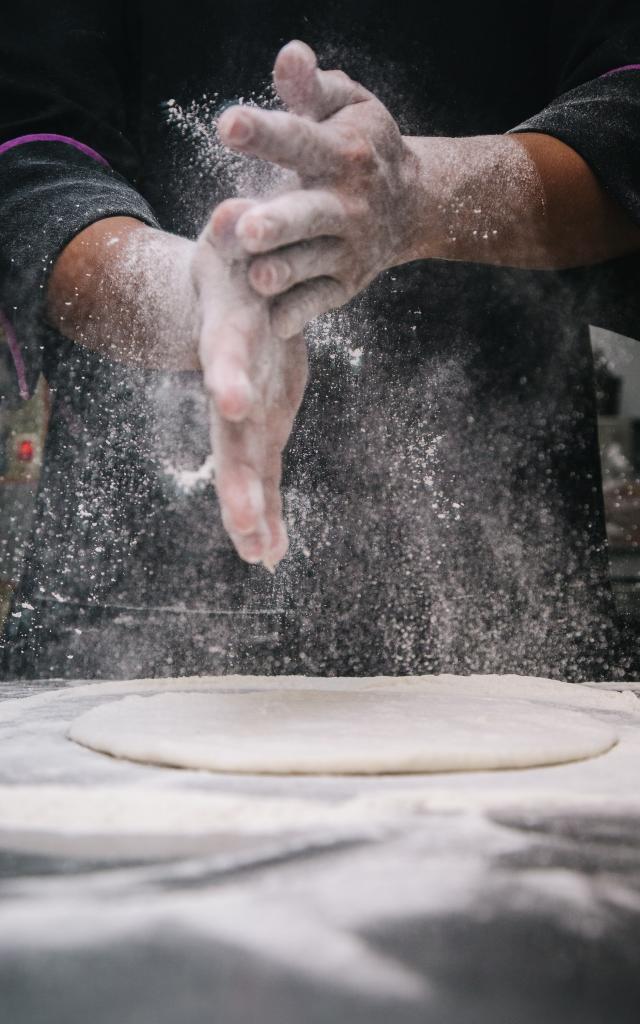 Travail de la pâte et fleurage