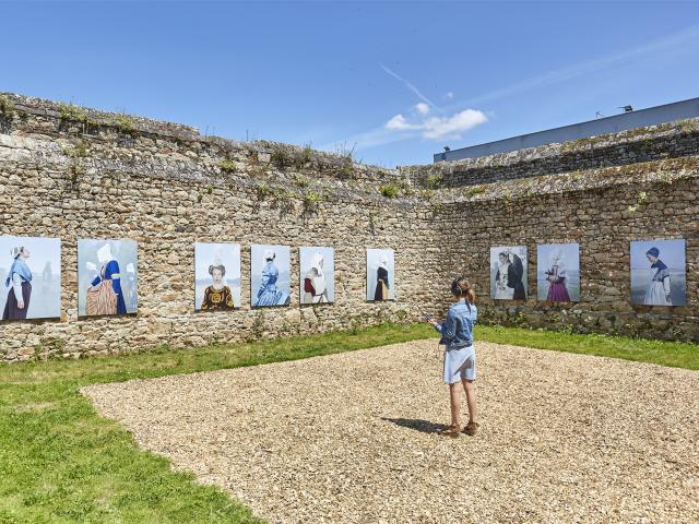 Centre D’art Gwin Zegal - Guingamp - exposition extérieure