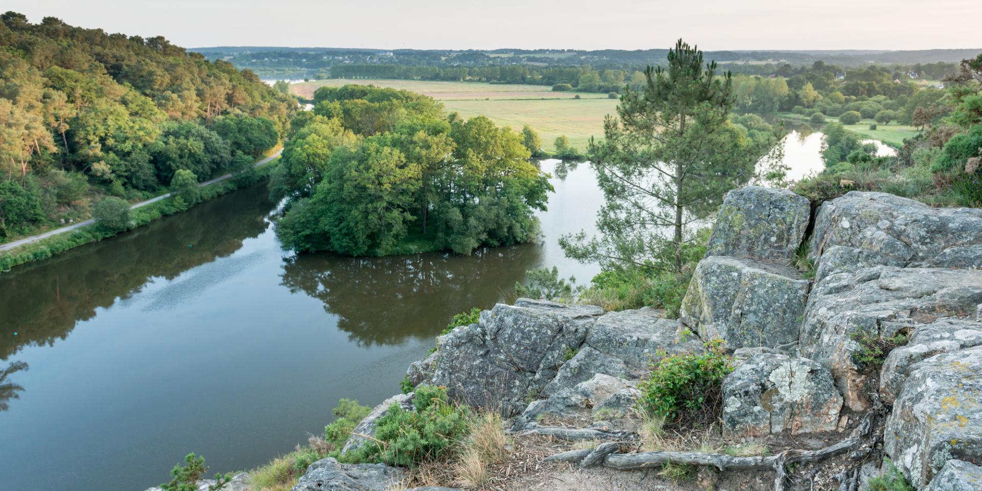 Calendrier Rando Pays De Redon 2023 Ile Aux Pies And The Nantes-Brest Canal | Brittany Tourism