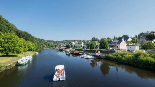 Balade en bateau sur la rivière du Blavet