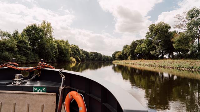 Naviguer sur le canal - Vallée de la Vilaine