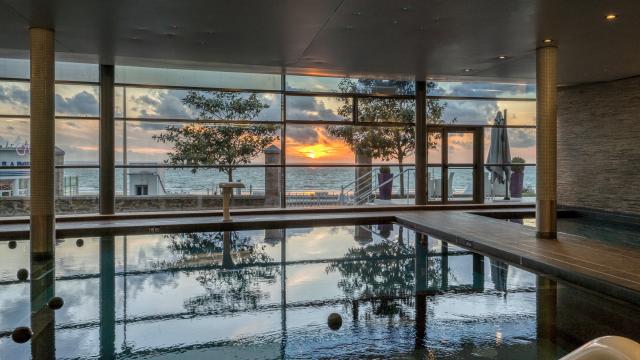 Bassin - Le Spa Marin du Val André