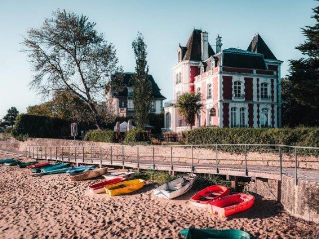 2-teddy-verneuil-villa-margaret-larmor-plage.jpg