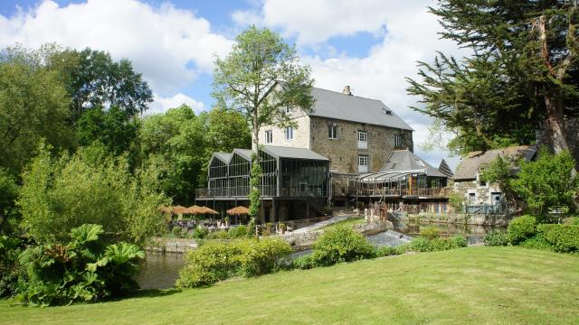 Plélo - Au char à bancs - Ferme auberge