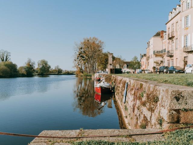 redon-les-quais-noe-c-bd.jpg