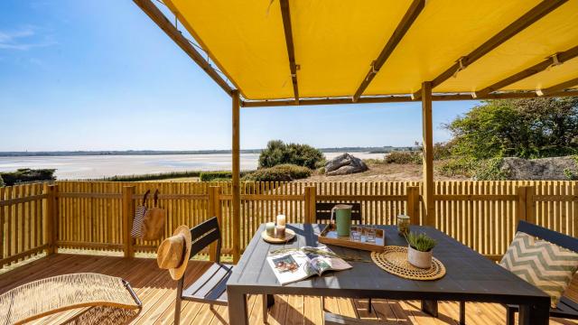 slow-village-breizh-legendes-terrasse-slow-village.jpg