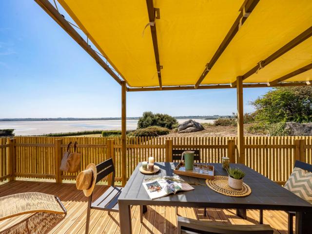 slow-village-breizh-legendes-terrasse-slow-village.jpg