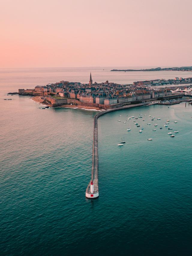 saint-malo-jetee-t-verneuil-lesbroz-bd.jpg