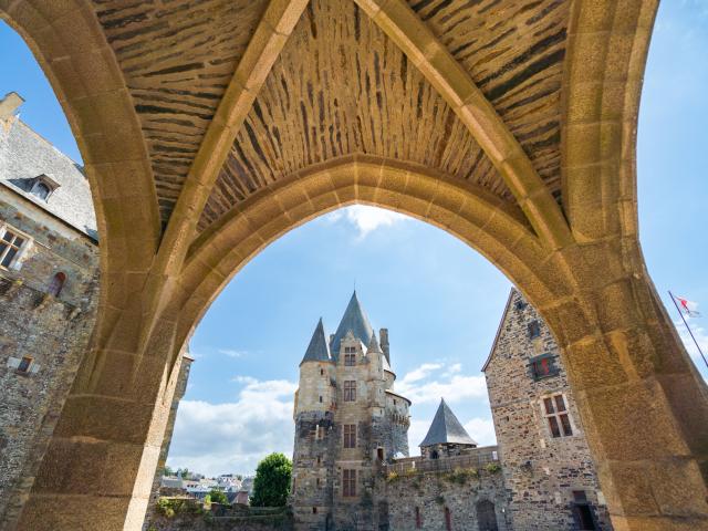 chateau-de-vitre-thibault-poriel-gal1.jpg