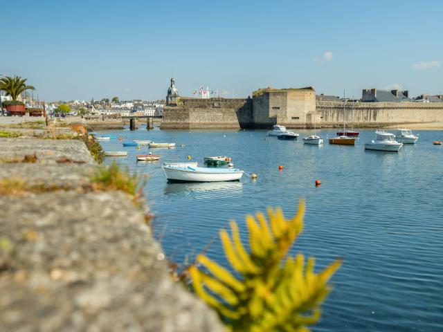 Concarneau - Sur le Quai Pérénoff