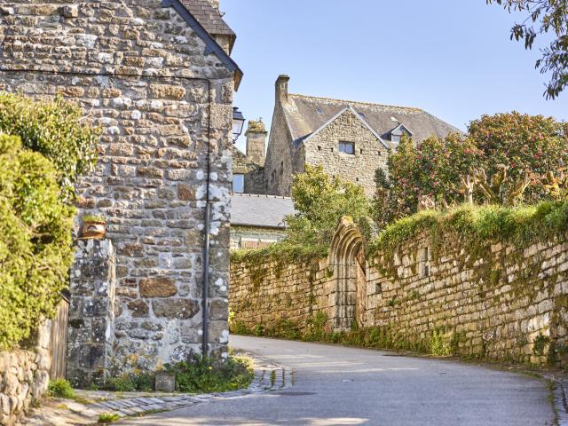 Locronan