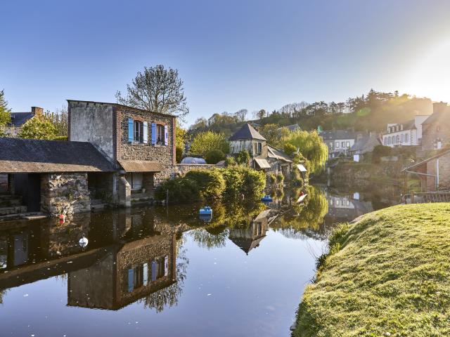 pontrieux-a-lamoureux-para2.jpg