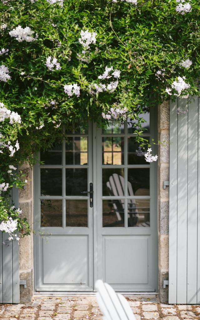 Plouër-sur-Rance - Jardins de la Matz - Fenetre et solanum