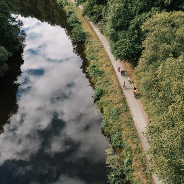Gouarec - Canal de Nantes à Brest à vélo