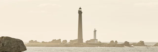 Phare de l'île vierge depuis Beg Monom