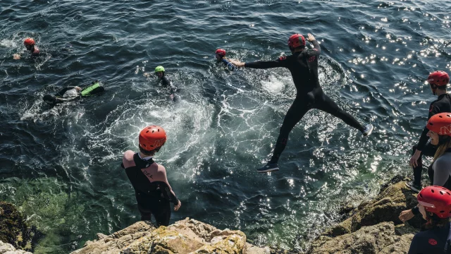 Presqu'Ile de Crozon - Morgat - Coasteering -